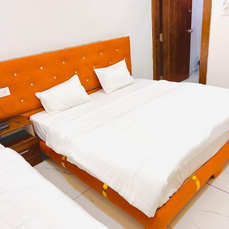 Hotel Shree Kedar Palace Ujjain Eksteriør bilde