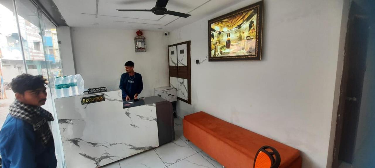 Hotel Shree Kedar Palace Ujjain Eksteriør bilde