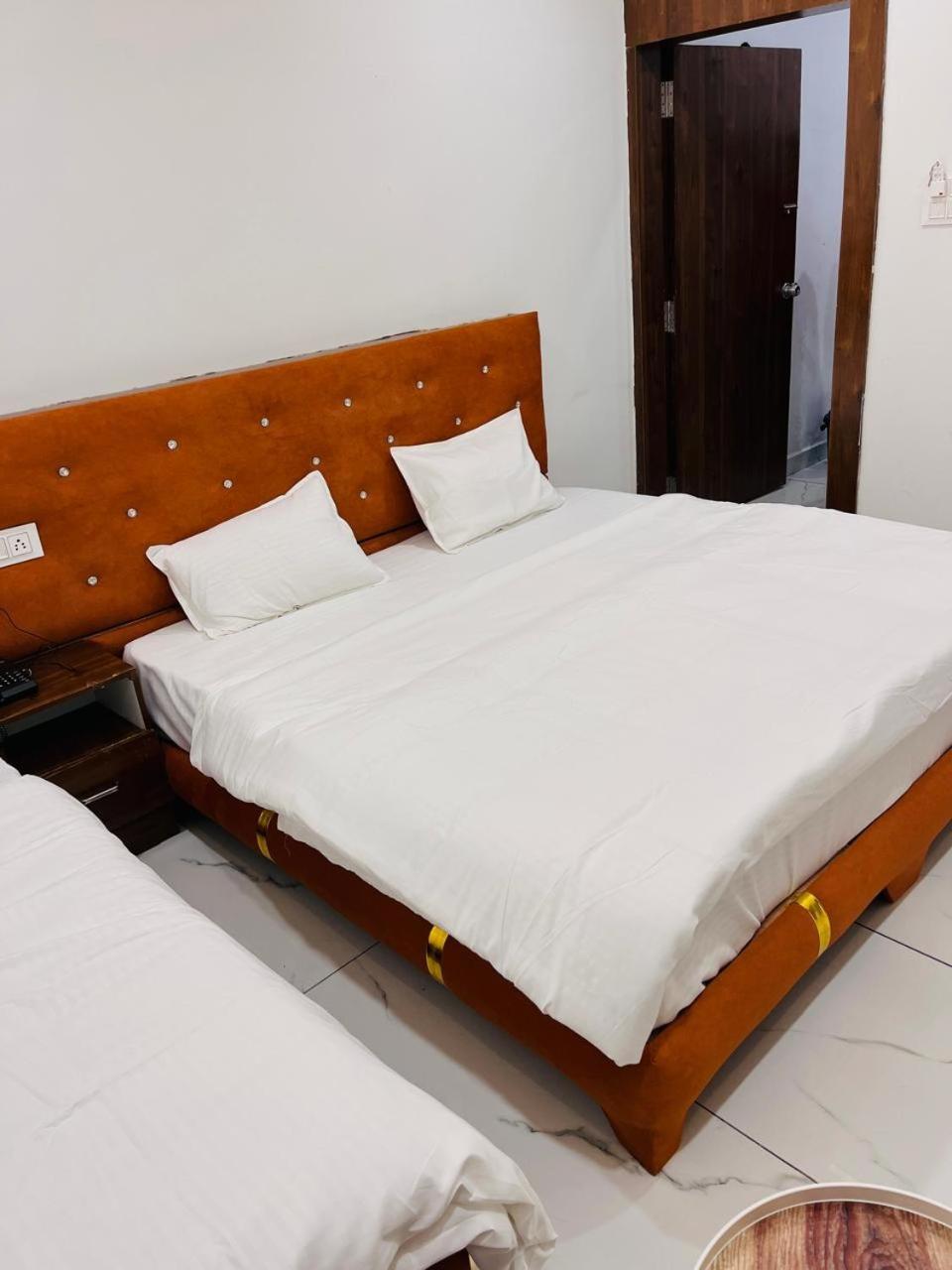 Hotel Shree Kedar Palace Ujjain Eksteriør bilde
